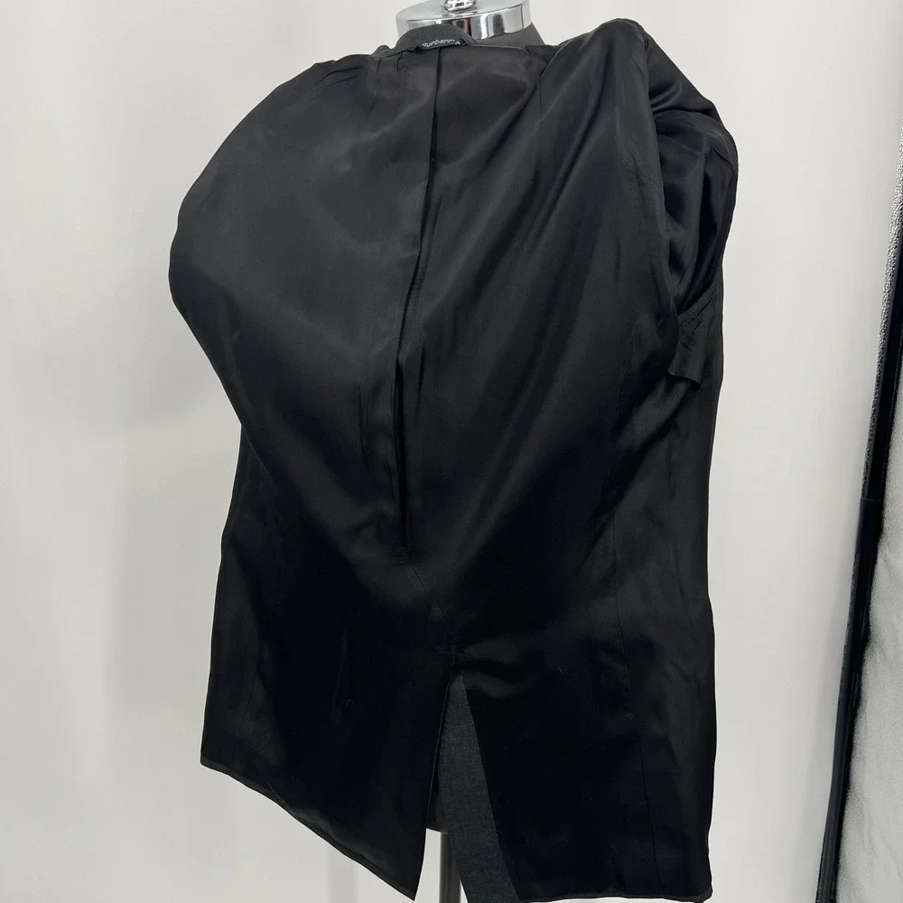 Burberry Black Wool Blazer Jacket‎ Saks 5th Avenue Size 40R Office Sophisticated